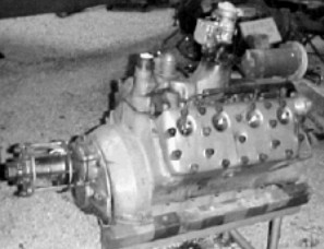 Four-cylinder inline Ford converted for aviation