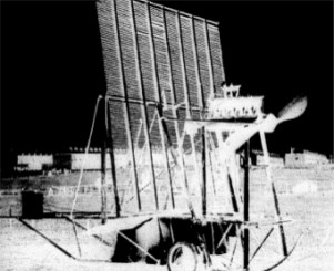 Un Edwards de 60 HP en el conocido Multiplano de Smith