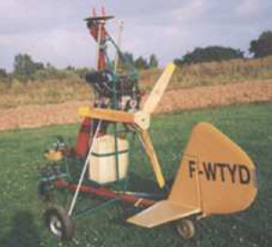 Fuji-Robin EC-44PM en el autogiro Guepard