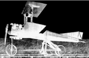 Dayton-Wright, The Bug releases the wheel structure after takeoff