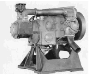 GMRL U-250, con el compresor Roots en primer plano