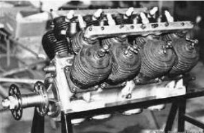 Harroun V8 engine