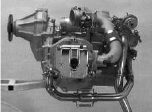 Motor HKS, vista lateral