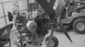 El motor Kohler con hélice cuatripala