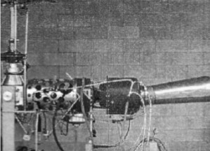 View of the engine group and rotor transmission