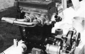 Motor Motavia / Klaymor, side view with open gearbox