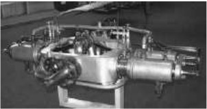 Foto angulada del motor Oerkilon en el museo de Zurich