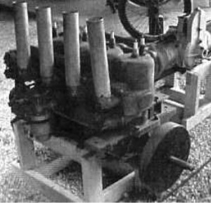 Roberts 4-cylinder with dual ignition