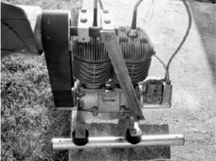 Motor Trabant de cilindros verticales y reductora elevada