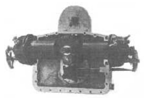 Bradshaw engine with open crankcase