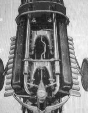 Vista frontal-superior del motor Curtiss